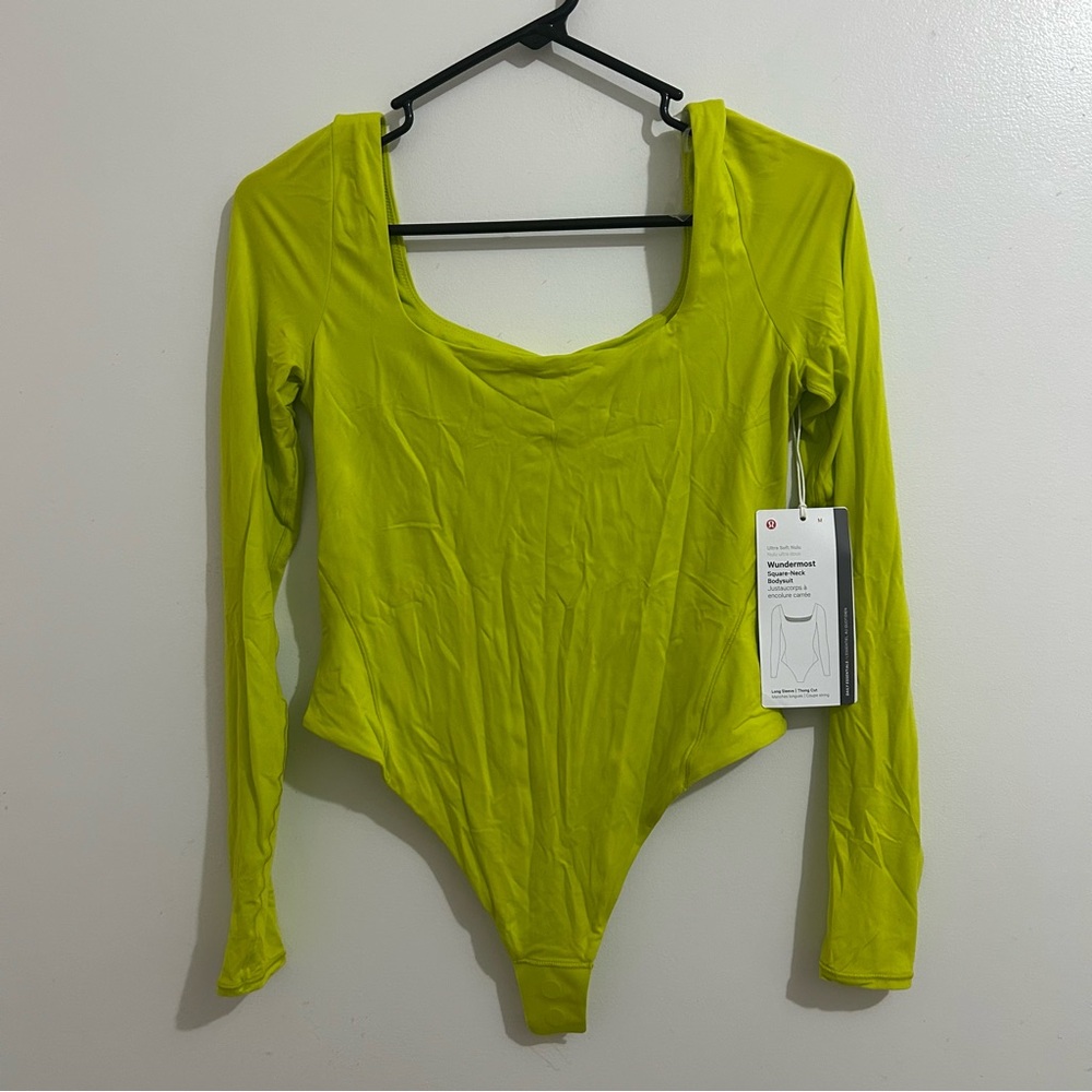 Lululemon Wundermost Ultra-Soft Lichen Lime Long-Sleeve Bodysuit Medium  NWT